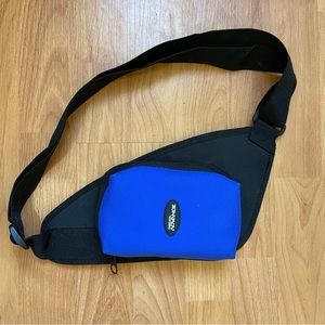 Vintage Nintendo Men’s Game Boy Advance Logo Carry Case